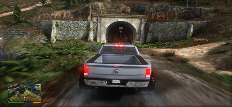 越野泥车驾驶游戏：Mega SUV Racing Maniaios版1